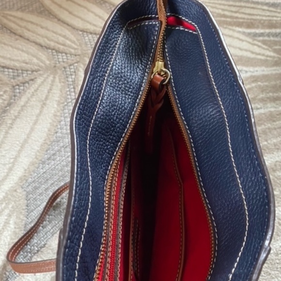 Dooney & Bourke Pebble Grain Lexington Bag - Picture 5 of 9